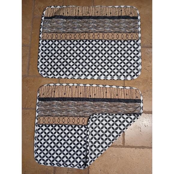 MCM 2 Bed Pillowcases 20x26 Black Brown Geo Circle Lattice Thick Quilted Modern - Picture 9 of 16